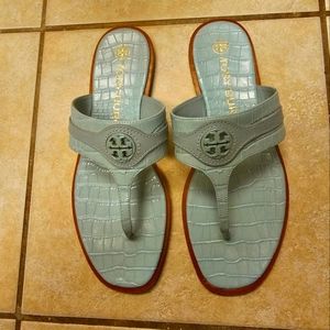 TORY BURCH pale blue alligator skin flipNWTflops
